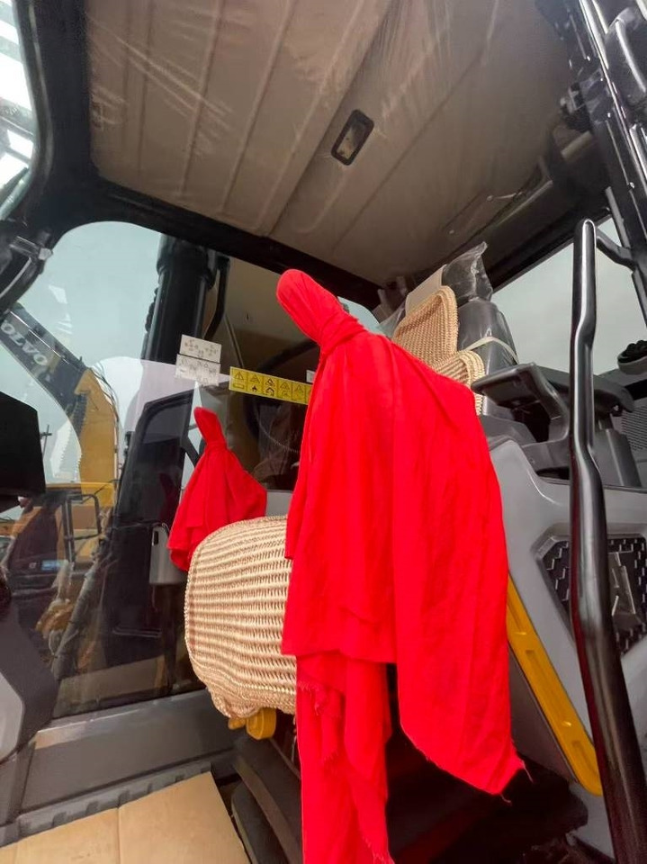 CAT 336gc - Pásové rýpadlo: obrázok 5 CAT 336gc - Pásové rýpadlo: obrázok 5