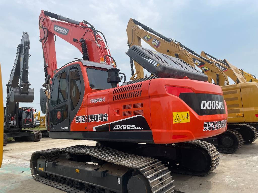 Doosan DX 225 LC - Pásové rýpadlo: obrázok 1 Doosan DX 225 LC - Pásové rýpadlo: obrázok 1