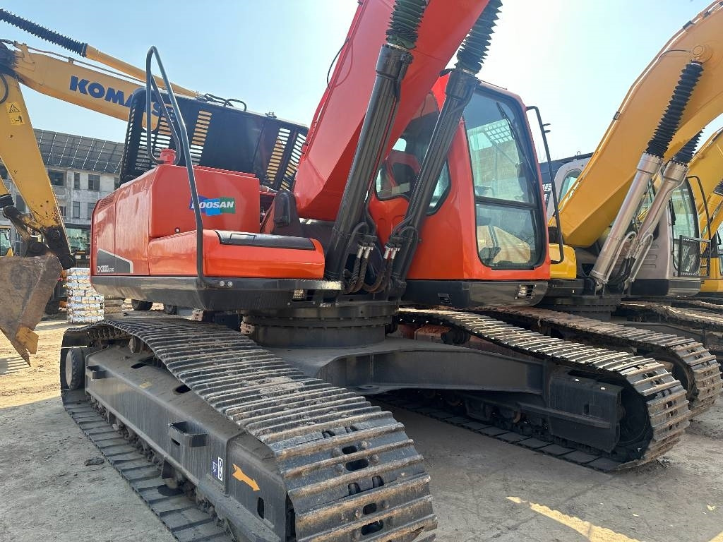 Doosan DX 300 - Pásové rýpadlo: obrázok 2 Doosan DX 300 - Pásové rýpadlo: obrázok 2