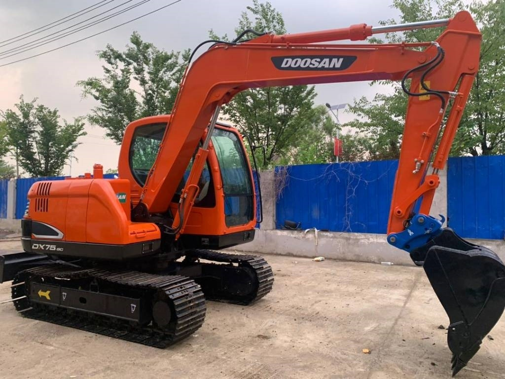 Mini rýpadlo Doosan DX 75-9 C: obrázok 8