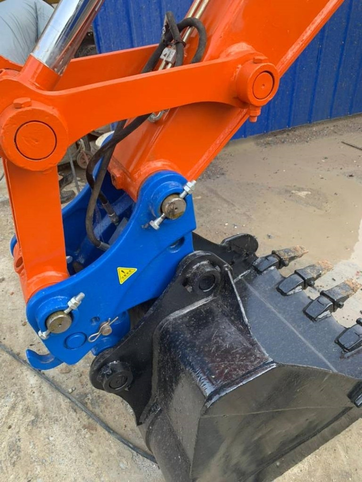 Doosan DX 75-9 C - Mini rýpadlo: obrázok 4 Doosan DX 75-9 C - Mini rýpadlo: obrázok 4