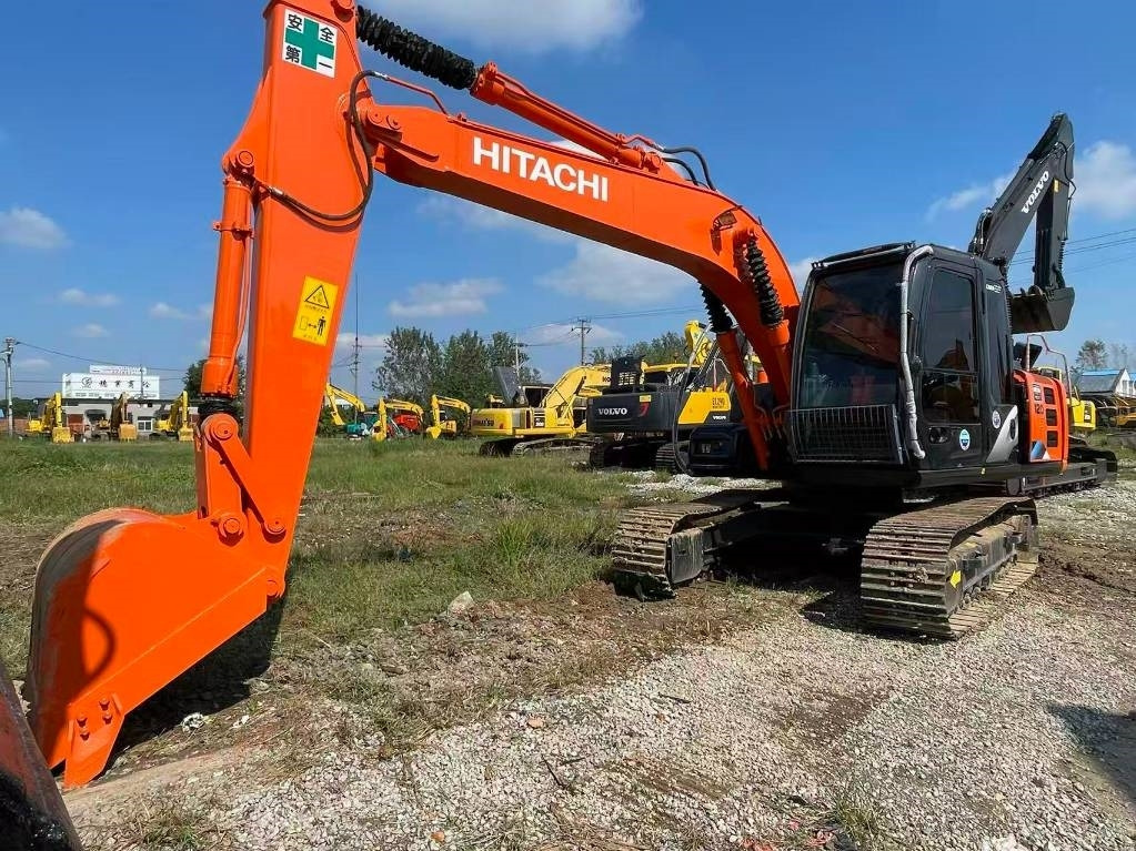 Hitachi ZX 120  - Pásové rýpadlo: obrázok 2 Hitachi ZX 120  - Pásové rýpadlo: obrázok 2