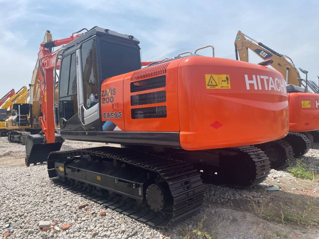 Hitachi ZX 200 - Pásové rýpadlo: obrázok 1 Hitachi ZX 200 - Pásové rýpadlo: obrázok 1