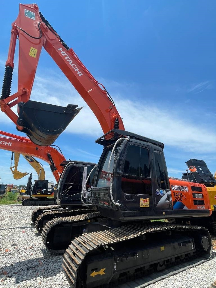 Hitachi ZX 200 - Pásové rýpadlo: obrázok 2 Hitachi ZX 200 - Pásové rýpadlo: obrázok 2