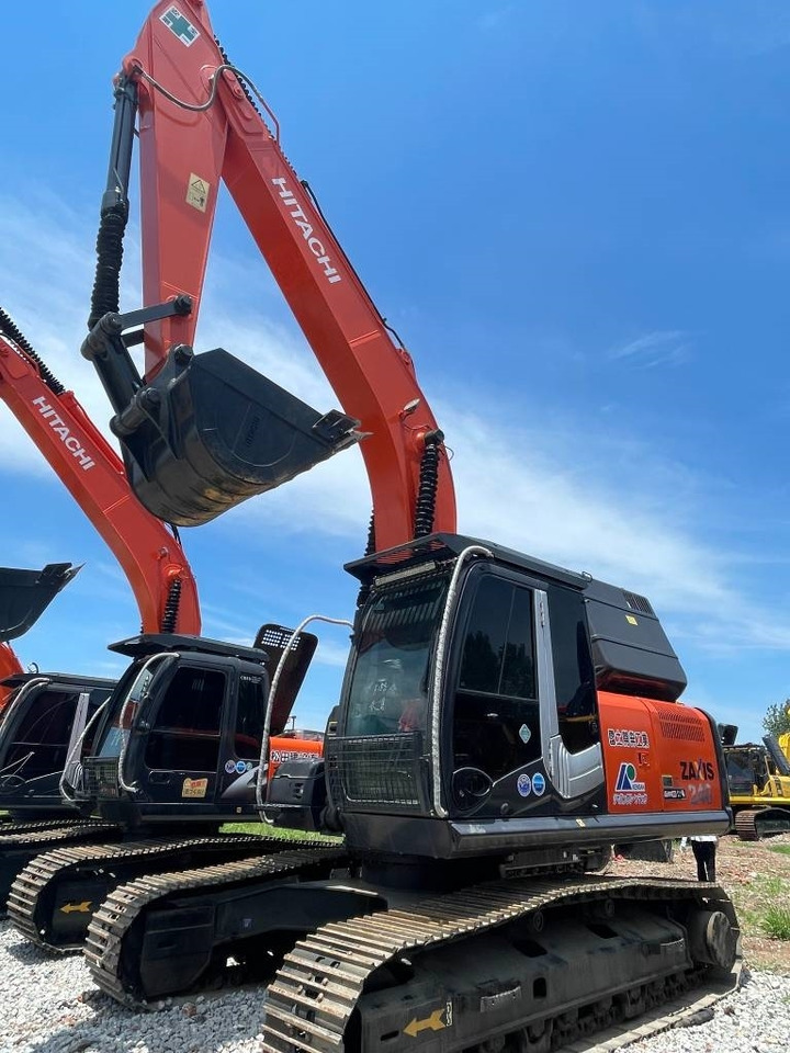 Hitachi ZX 240 - Pásové rýpadlo: obrázok 1 Hitachi ZX 240 - Pásové rýpadlo: obrázok 1