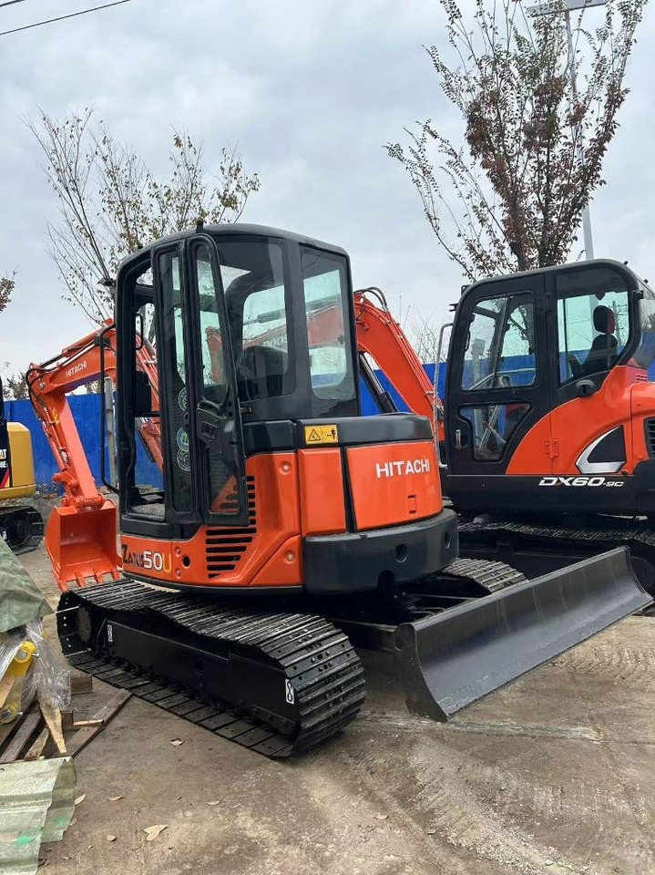 Hitachi ZX 50 - Pásové rýpadlo: obrázok 1 Hitachi ZX 50 - Pásové rýpadlo: obrázok 1