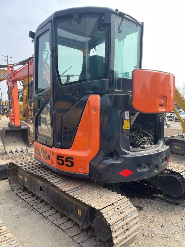 Hitachi ZX 55 - Mini rýpadlo: obrázok 5 Hitachi ZX 55 - Mini rýpadlo: obrázok 5