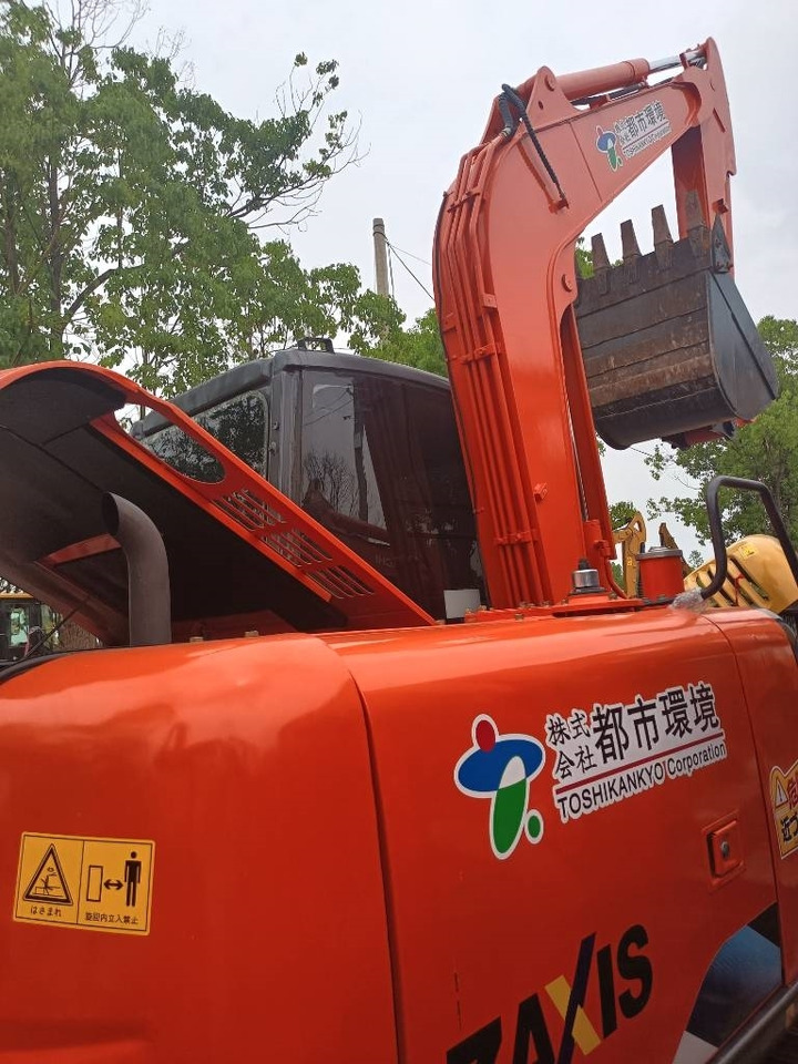 Hitachi ZX 60 - Pásové rýpadlo: obrázok 4 Hitachi ZX 60 - Pásové rýpadlo: obrázok 4