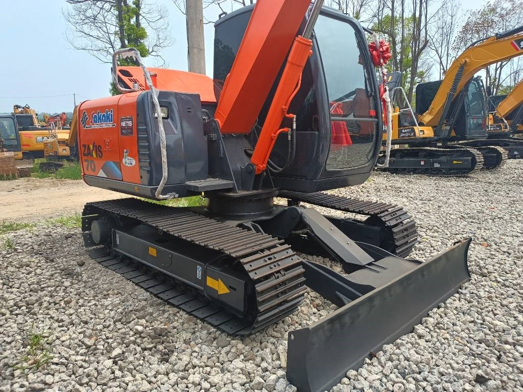 Nový Pásové rýpadlo Hitachi ZX 70: obrázok 8