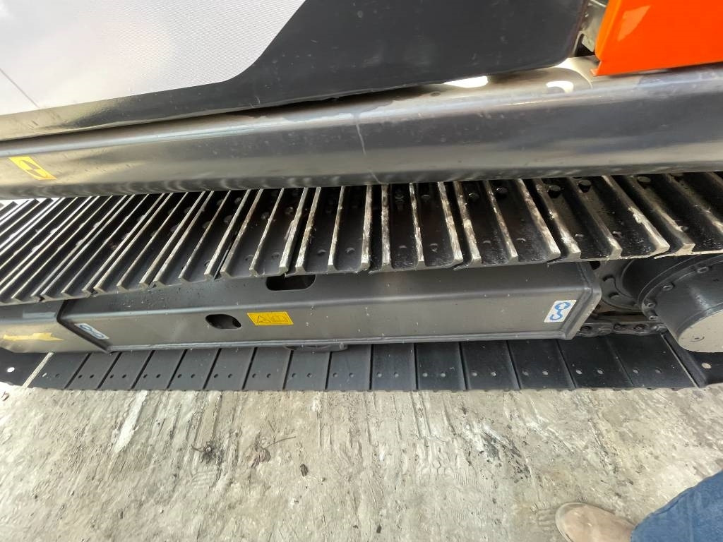 Hitachi ZX 70 - Mini rýpadlo: obrázok 5 Hitachi ZX 70 - Mini rýpadlo: obrázok 5