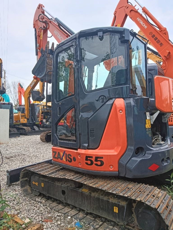 Hitachi zx55 - Pásové rýpadlo: obrázok 4 Hitachi zx55 - Pásové rýpadlo: obrázok 4