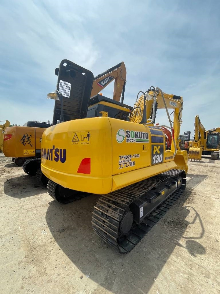 Komatsu PC 130 - Pásové rýpadlo: obrázok 5 Komatsu PC 130 - Pásové rýpadlo: obrázok 5