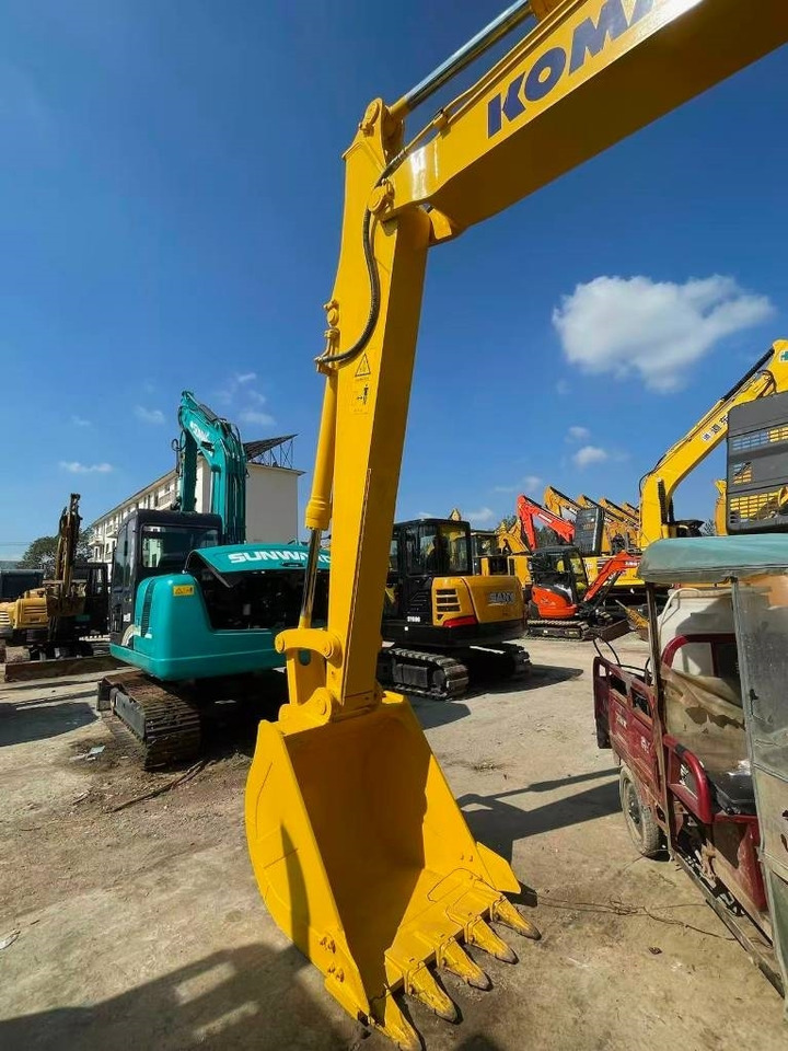 Komatsu PC 130  - Pásové rýpadlo: obrázok 3 Komatsu PC 130  - Pásové rýpadlo: obrázok 3