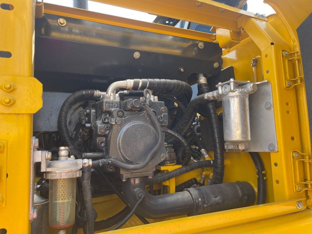 Komatsu PC 160 LC - Pásové rýpadlo: obrázok 5 Komatsu PC 160 LC - Pásové rýpadlo: obrázok 5