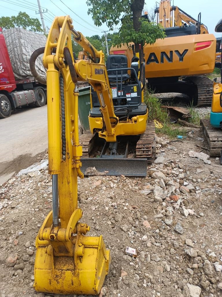 Komatsu PC 18 - Pásové rýpadlo: obrázok 3 Komatsu PC 18 - Pásové rýpadlo: obrázok 3