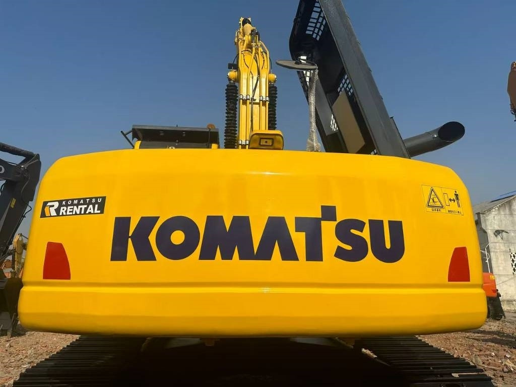 Komatsu PC 240 - Pásové rýpadlo: obrázok 4 Komatsu PC 240 - Pásové rýpadlo: obrázok 4