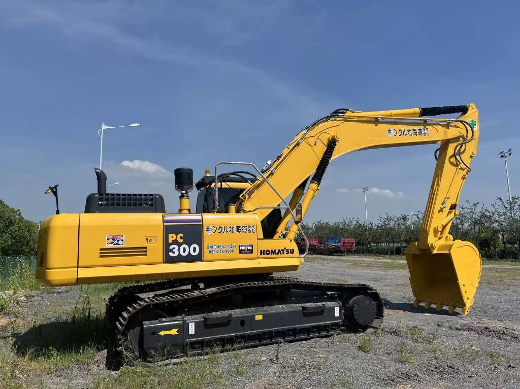 Komatsu PC 300  - Pásové rýpadlo: obrázok 1 Komatsu PC 300  - Pásové rýpadlo: obrázok 1