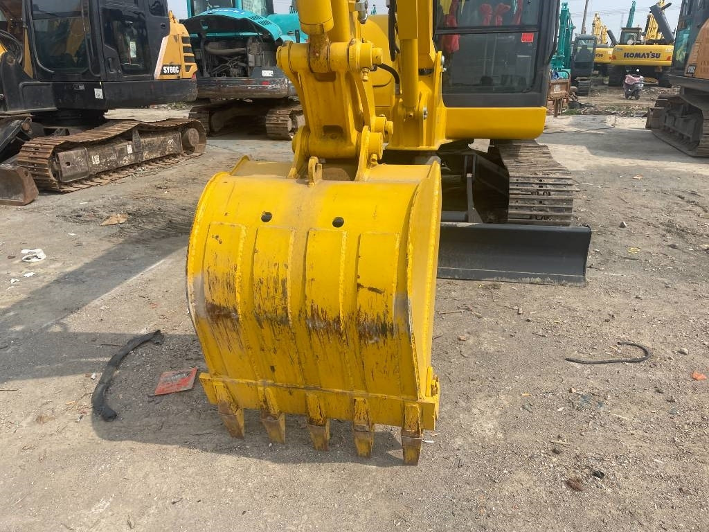Komatsu PC 56 - Mini rýpadlo: obrázok 5 Komatsu PC 56 - Mini rýpadlo: obrázok 5