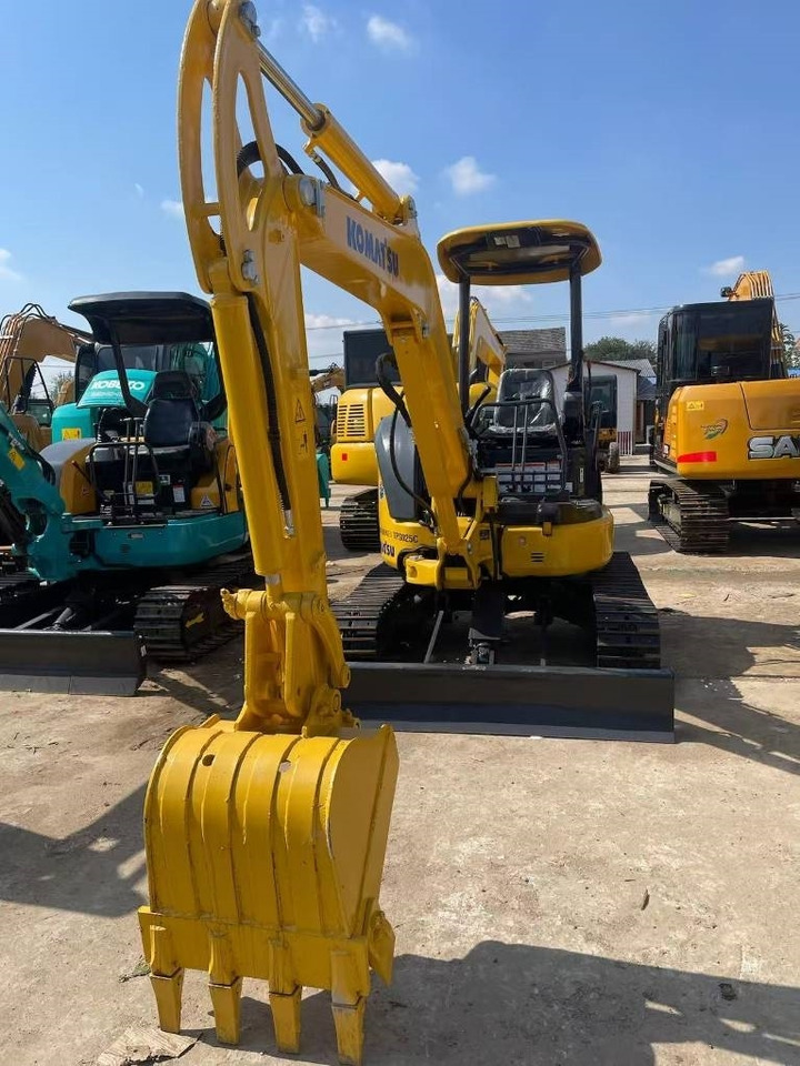 Komatsu PC35 - Mini rýpadlo: obrázok 2 Komatsu PC35 - Mini rýpadlo: obrázok 2