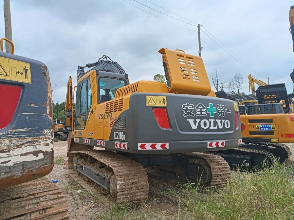 Volvo EC 210 B LC - Pásové rýpadlo: obrázok 3 Volvo EC 210 B LC - Pásové rýpadlo: obrázok 3
