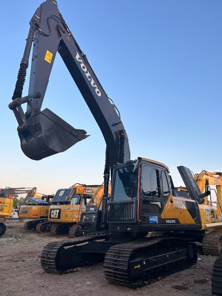 Volvo EC 210 - Pásové rýpadlo: obrázok 1 Volvo EC 210 - Pásové rýpadlo: obrázok 1