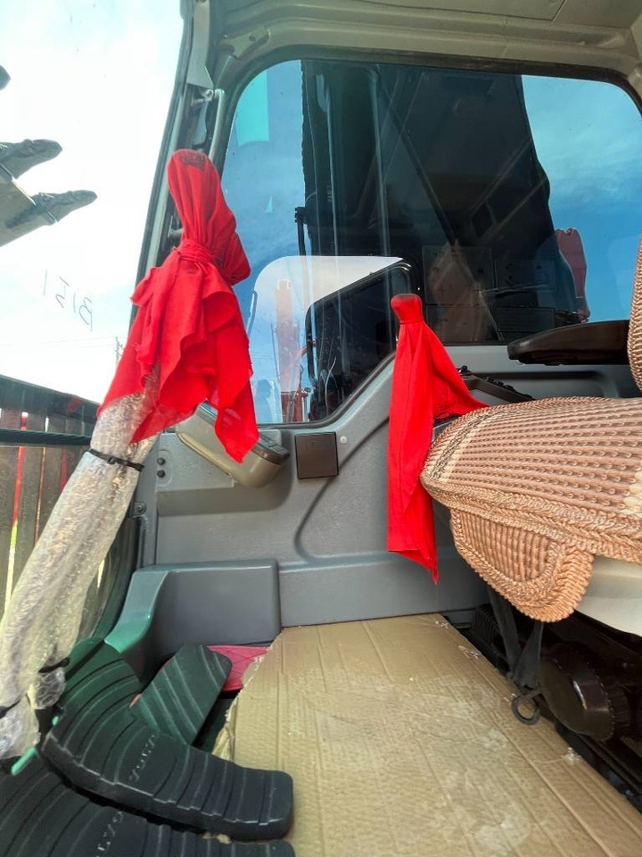 Volvo EC 290 - Pásové rýpadlo: obrázok 3 Volvo EC 290 - Pásové rýpadlo: obrázok 3