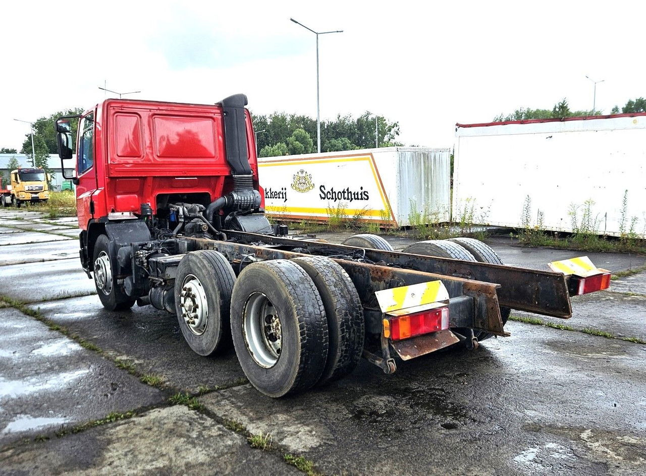 DAF CF 75.250 6x2 - Podvozek s kabinou: obrázok 4 DAF CF 75.250 6x2 - Podvozek s kabinou: obrázok 4