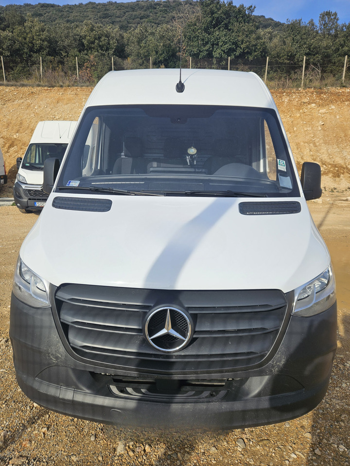 Mercedes-Benz Mercedes-Benz Sprinter L2H2 907 315 CDI - Dodávka skriňová nadstavba: obrázok 2 Mercedes-Benz Mercedes-Benz Sprinter L2H2 907 315 CDI - Dodávka skriňová nadstavba: obrázok 2