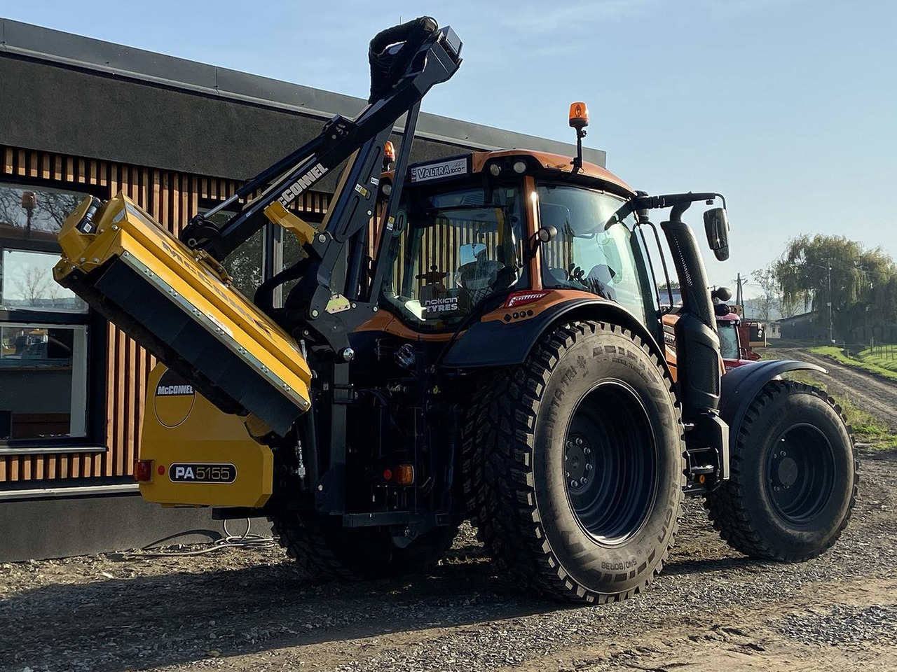 Valtra N, 49 AWI, 134 - Traktor: obrázok 3 Valtra N, 49 AWI, 134 - Traktor: obrázok 3