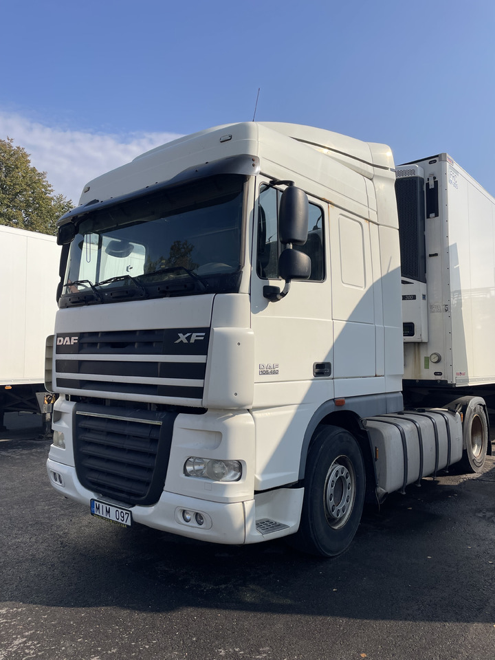 DAF XF105.460 - Ťahač: obrázok 2 DAF XF105.460 - Ťahač: obrázok 2