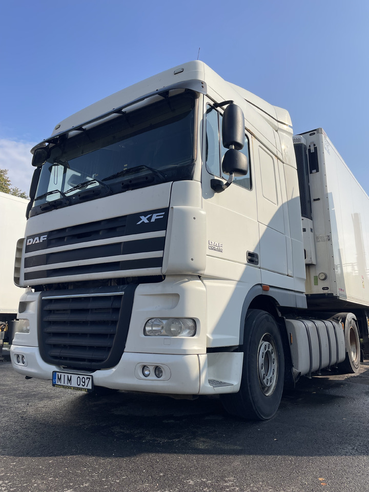 DAF XF105.460 - Ťahač: obrázok 1 DAF XF105.460 - Ťahač: obrázok 1