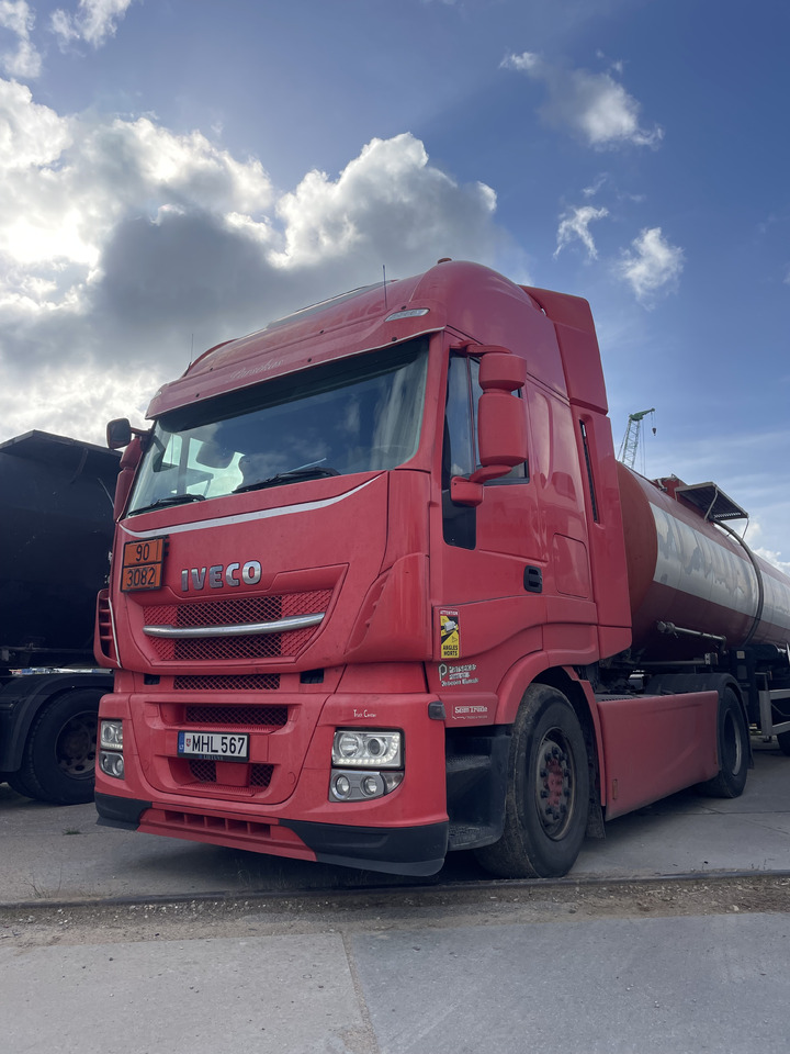 IVECO STRALIS AS440 T/P Retarder - Ťahač: obrázok 2 IVECO STRALIS AS440 T/P Retarder - Ťahač: obrázok 2