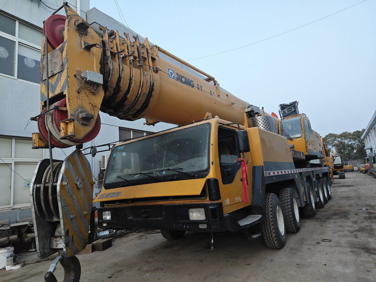 XCMG QY130K 130TON Truck crane - Autožeriav: obrázok 3 XCMG QY130K 130TON Truck crane - Autožeriav: obrázok 3