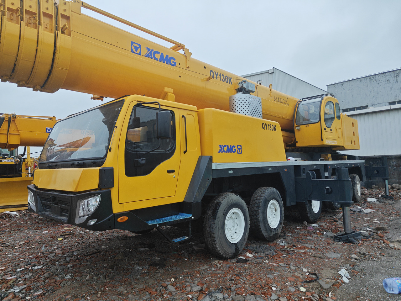 XCMG QY130K QY130K-II used crane 130t - Autožeriav: obrázok 1 XCMG QY130K QY130K-II used crane 130t - Autožeriav: obrázok 1