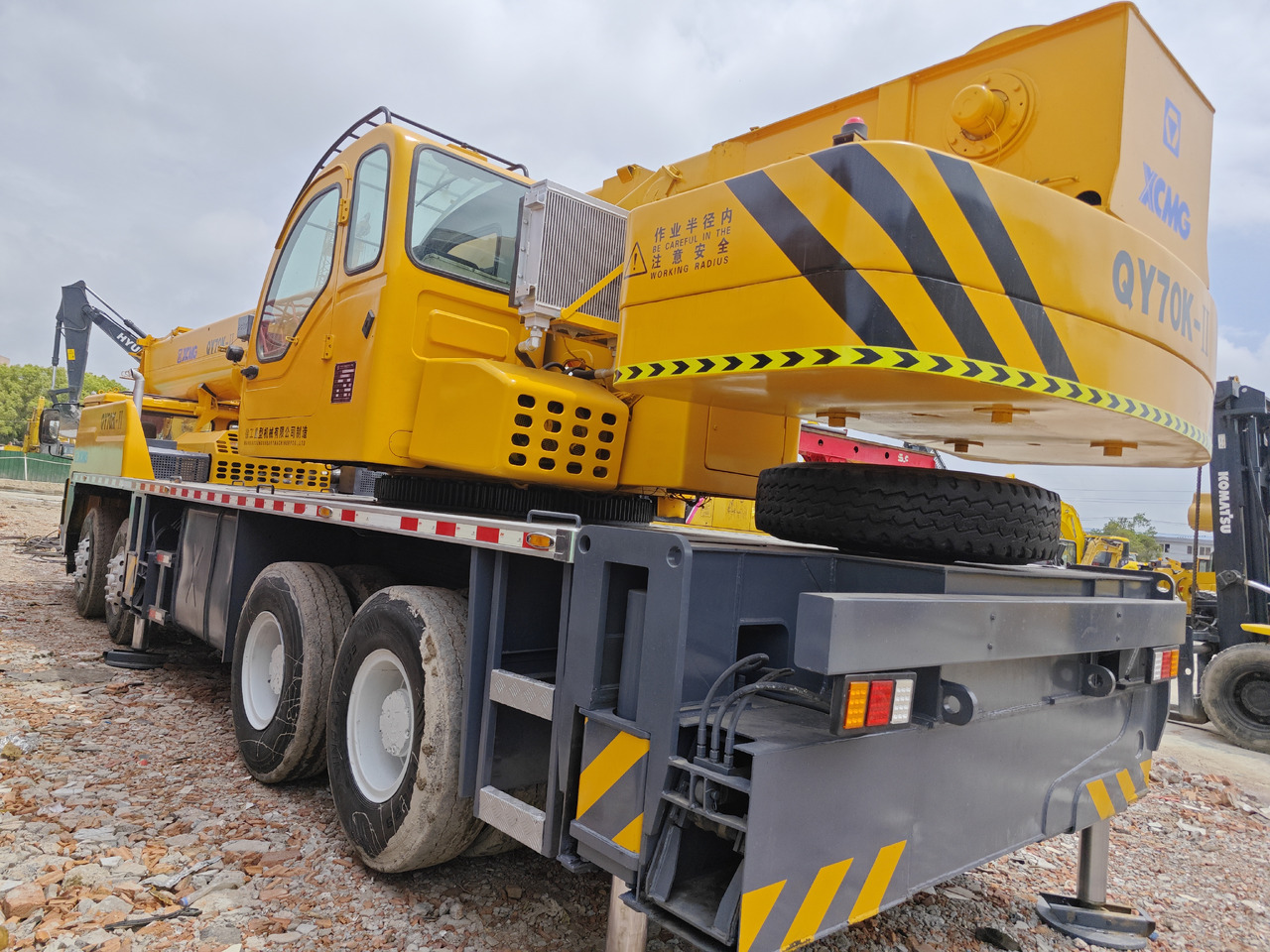 XCMG QY70K QY70K-II Used Crane 70t 70ton - Autožeriav: obrázok 5 XCMG QY70K QY70K-II Used Crane 70t 70ton - Autožeriav: obrázok 5