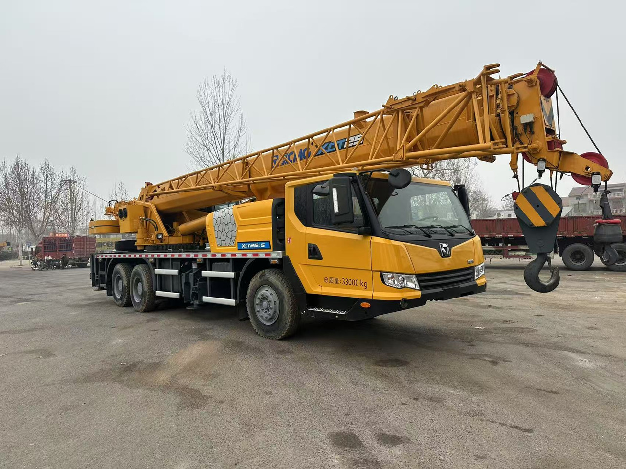 XCMG XCT25 25Ton - Autožeriav: obrázok 3 XCMG XCT25 25Ton - Autožeriav: obrázok 3