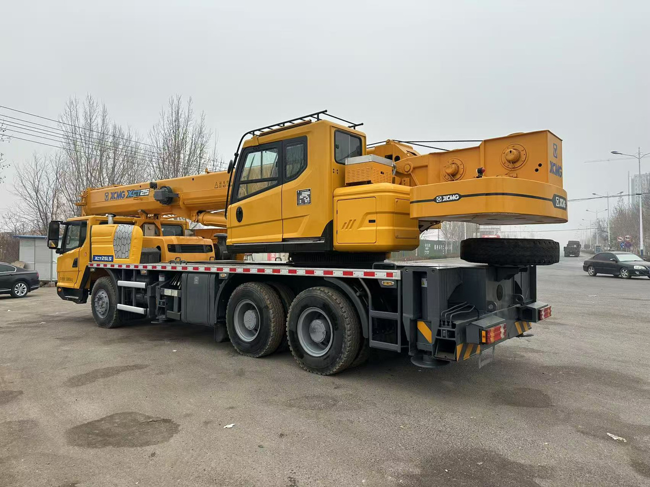 XCMG XCT25 25Ton - Autožeriav: obrázok 1 XCMG XCT25 25Ton - Autožeriav: obrázok 1