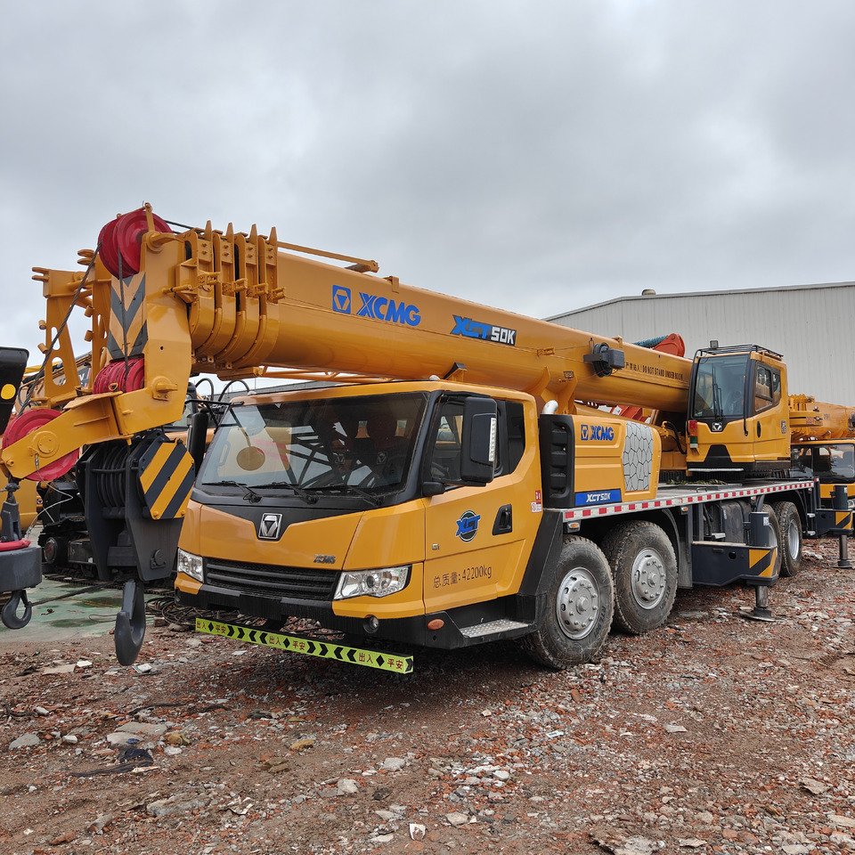 XCMG XCT50 Used Crane - Autožeriav: obrázok 4 XCMG XCT50 Used Crane - Autožeriav: obrázok 4