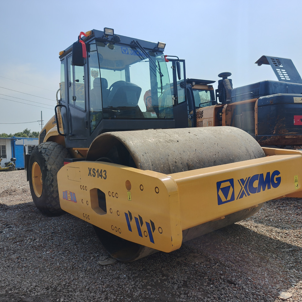 XCMG XS143J - Kompaktor: obrázok 5 XCMG XS143J - Kompaktor: obrázok 5