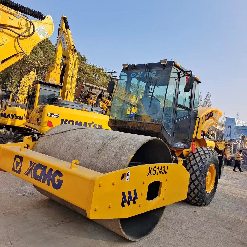 XCMG XS143J road roller - Kompaktor: obrázok 5 XCMG XS143J road roller - Kompaktor: obrázok 5