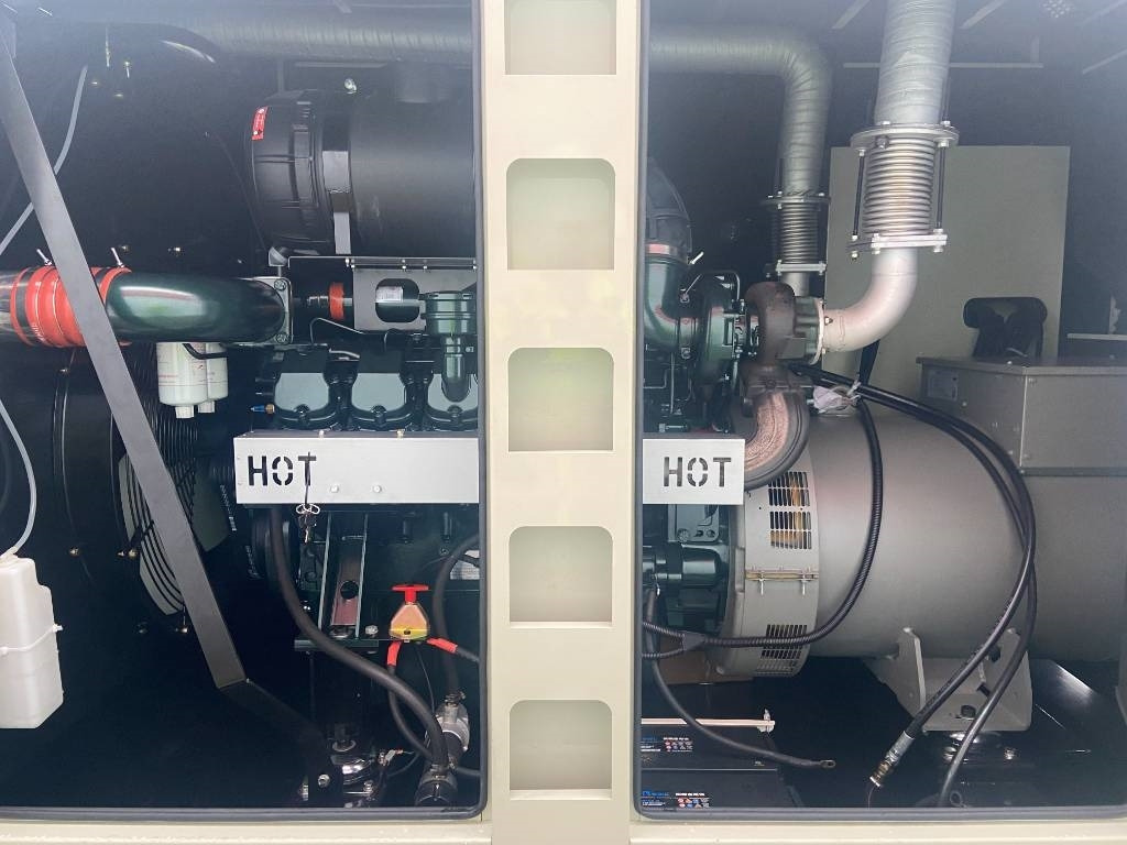 Doosan DP180LB - 710 kVA Generator - DPX 19857 - Elektrický generátor: obrázok 5 Doosan DP180LB - 710 kVA Generator - DPX 19857 - Elektrický generátor: obrázok 5
