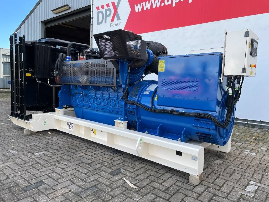 FG Wilson P1250-1 - 1250 kVA Open Genset - DPX-16028-O - Elektrický generátor: obrázok 3 FG Wilson P1250-1 - 1250 kVA Open Genset - DPX-16028-O - Elektrický generátor: obrázok 3