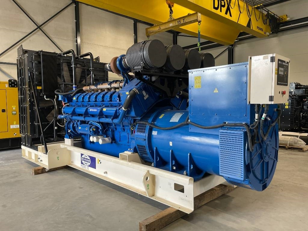 FG Wilson P2500-1E - 2500 kVA Surplus Genset - DPX-25085 - Elektrický generátor: obrázok 5 FG Wilson P2500-1E - 2500 kVA Surplus Genset - DPX-25085 - Elektrický generátor: obrázok 5