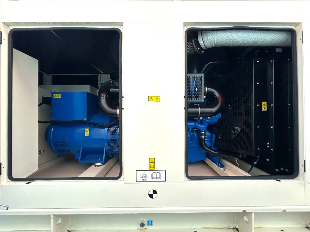 FG Wilson P660-3 - 660 kVA Genset - DPX-16022 - Elektrický generátor: obrázok 5 FG Wilson P660-3 - 660 kVA Genset - DPX-16022 - Elektrický generátor: obrázok 5
