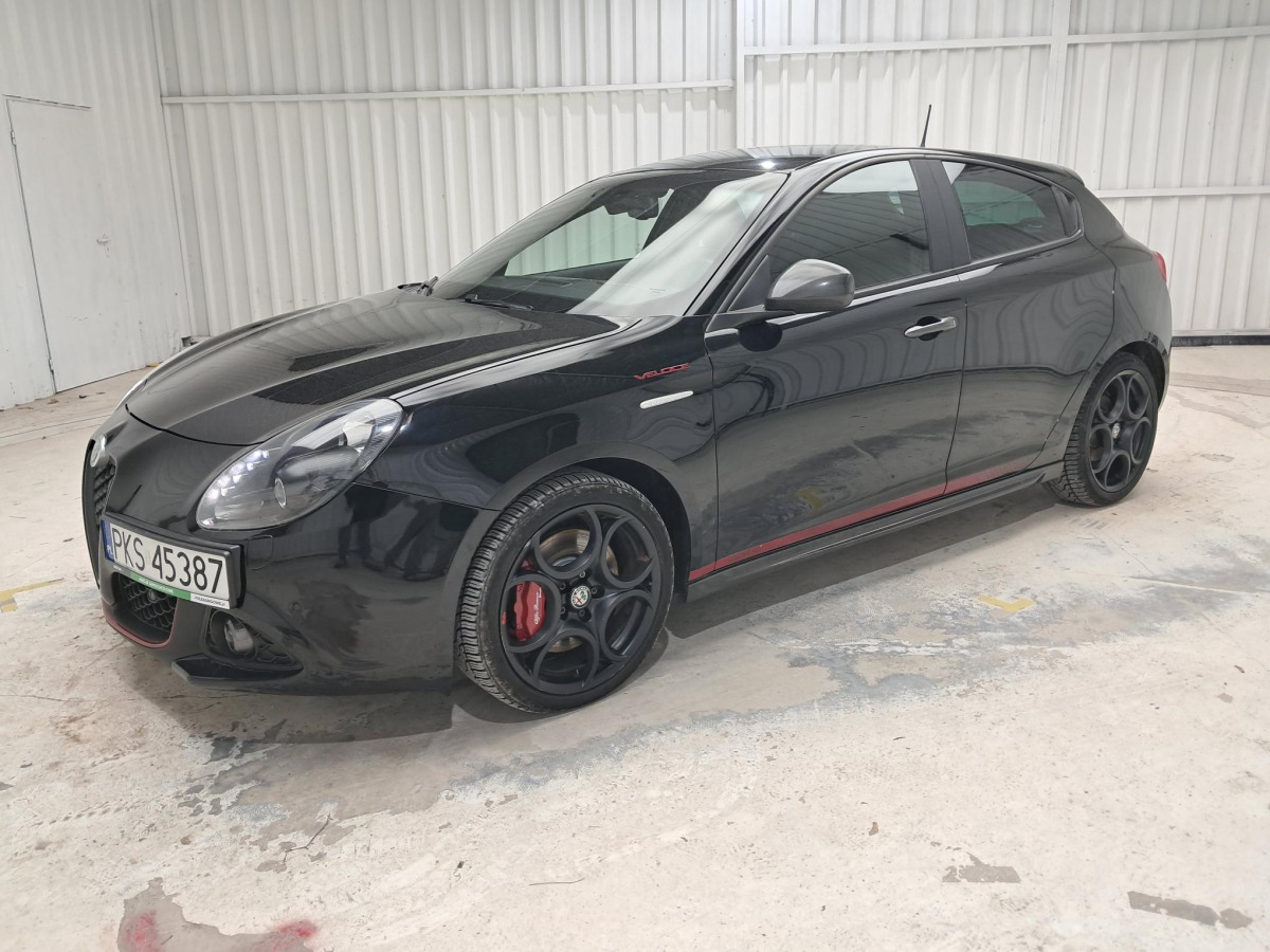 ALFA ROMEO ALFA GIULIETTA HATCHBACK - Hatchback: obrázok 2 ALFA ROMEO ALFA GIULIETTA HATCHBACK - Hatchback: obrázok 2