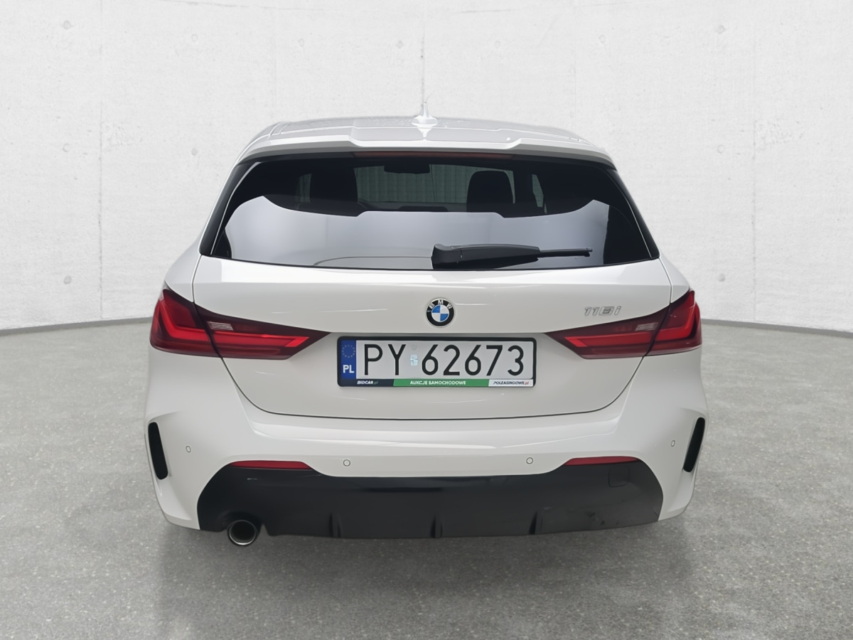 BMW 118I HATCHBACK - Hatchback: obrázok 5 BMW 118I HATCHBACK - Hatchback: obrázok 5