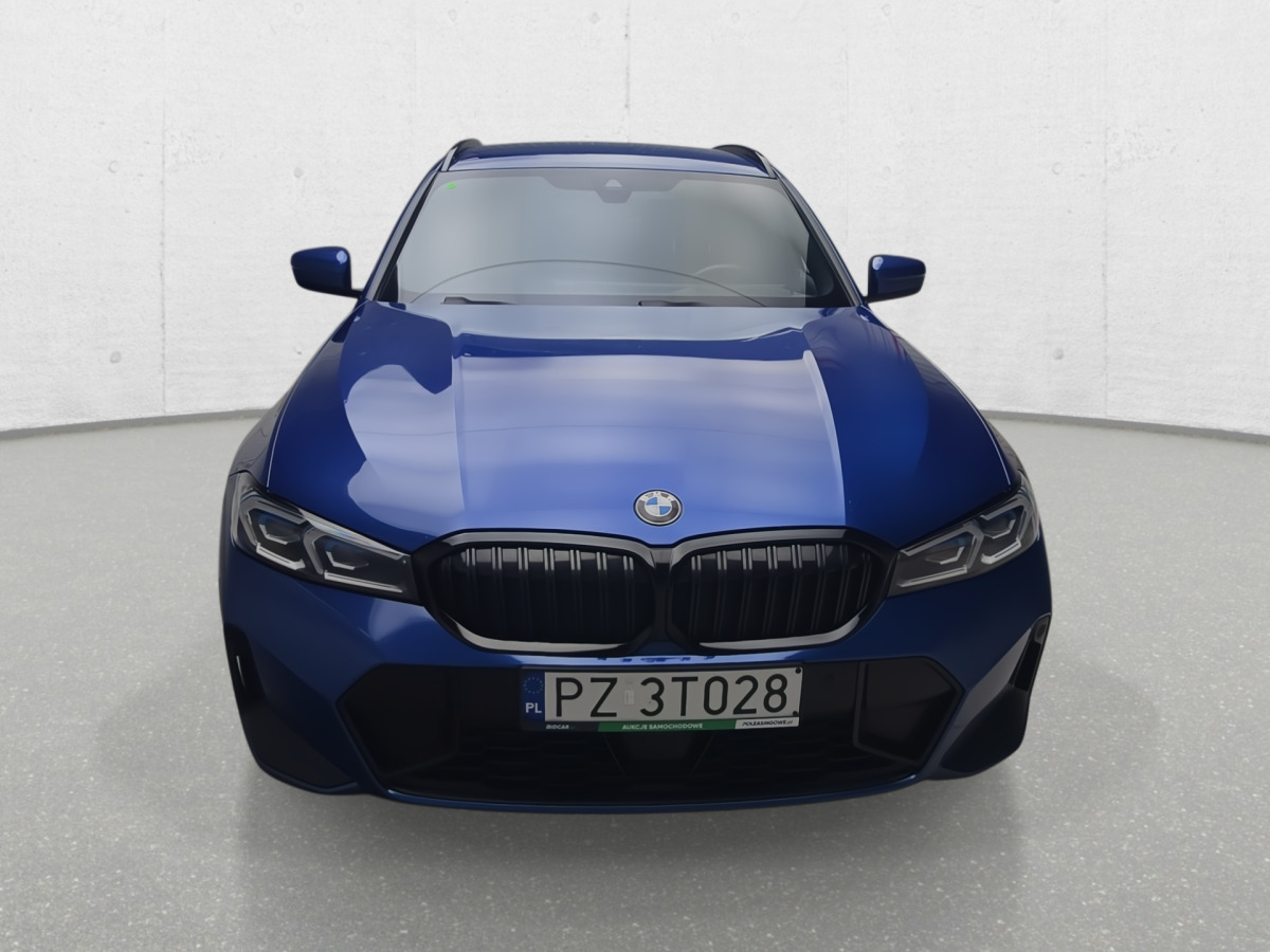BMW 320D XDRIVE KOMBI - Automobil: obrázok 3 BMW 320D XDRIVE KOMBI - Automobil: obrázok 3