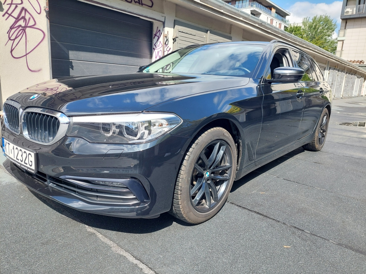 BMW 530I XDRIVE KOMBI - Automobil: obrázok 2 BMW 530I XDRIVE KOMBI - Automobil: obrázok 2