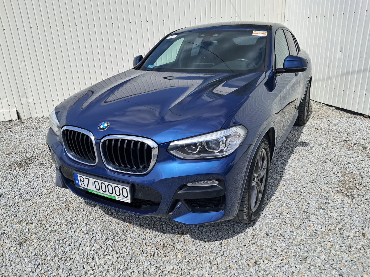 BMW X4 XDRIVE20D SUV - SUV: obrázok 2 BMW X4 XDRIVE20D SUV - SUV: obrázok 2