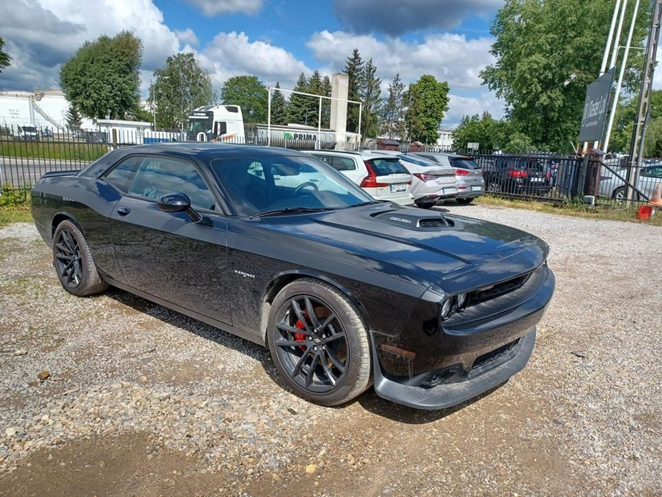 DODGE CHALLENGER COUPE - Automobil: obrázok 1 DODGE CHALLENGER COUPE - Automobil: obrázok 1